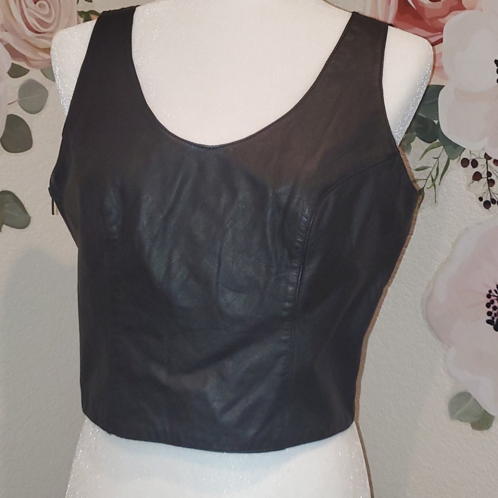 BERMANS WOMEN'S LEATHER CROP TOP